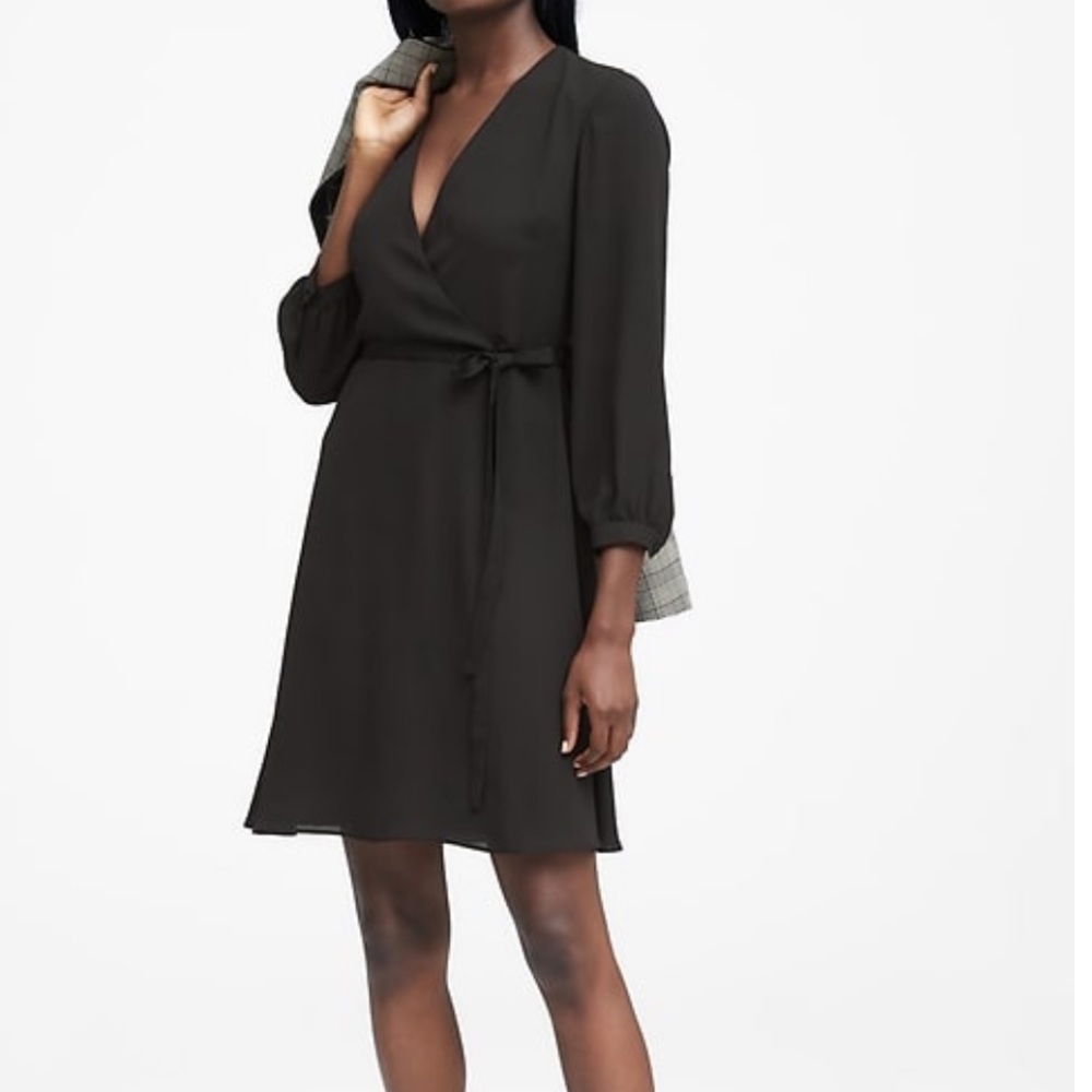 Banana Republic Petite black dress